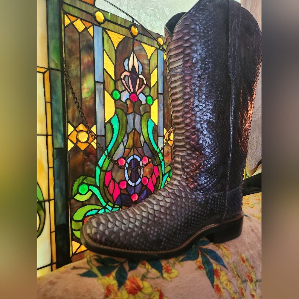 Custom Purple Snakeskin Lagrange Boots. Gently Used - Unisex
